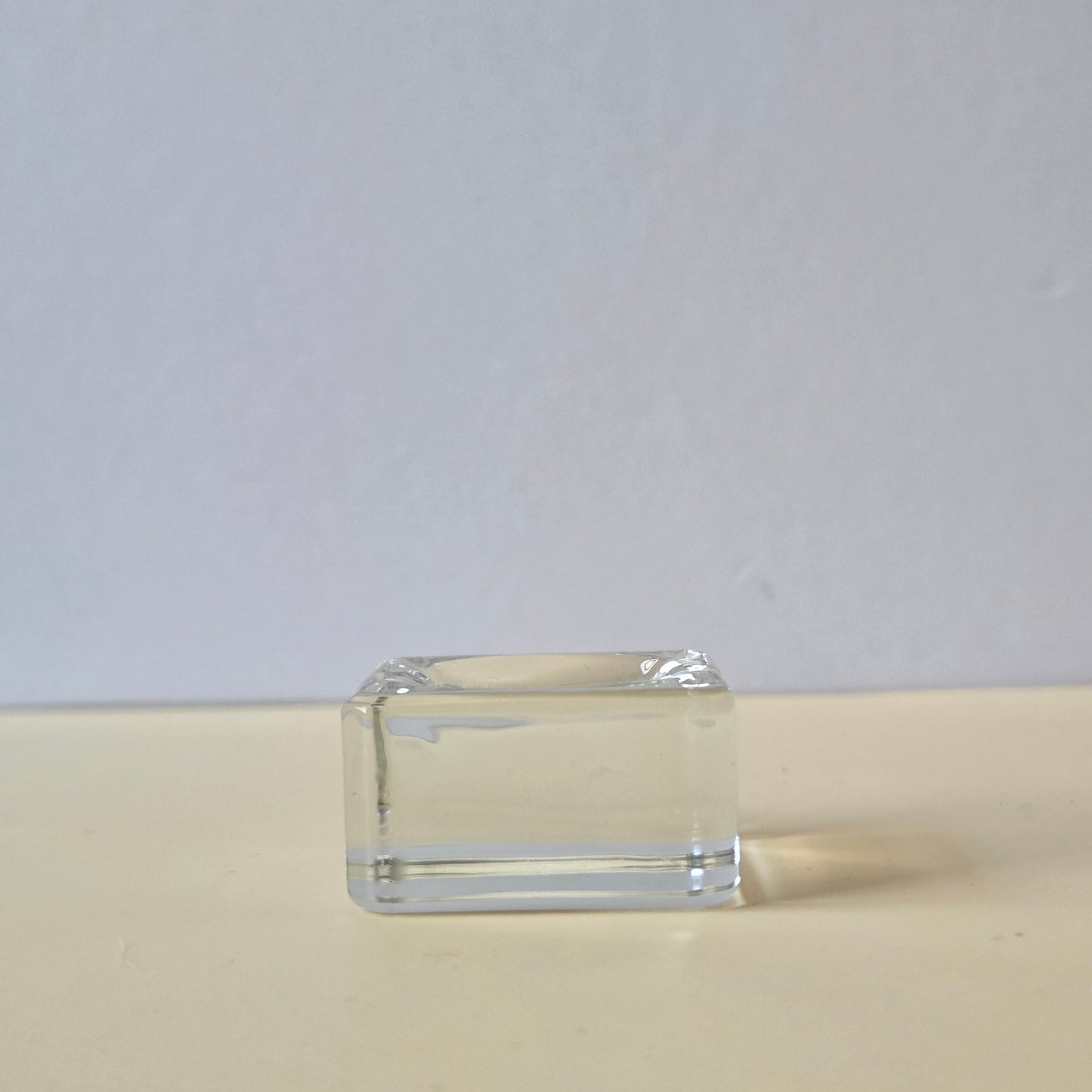 Clear Sphere Stand
